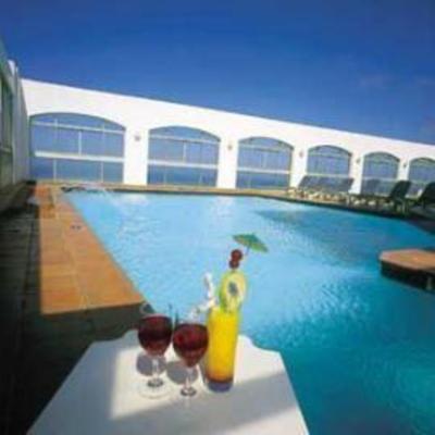 фото отеля Southern Sun North Beach Hotel Durban