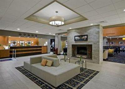 фото отеля Comfort Inn & Suites Boston/Logan International Airport