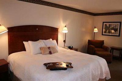 фото отеля Hampton Inn Columbia Northeast