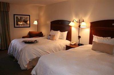 фото отеля Hampton Inn Columbia Northeast