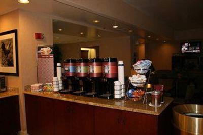 фото отеля Hampton Inn Columbia Northeast