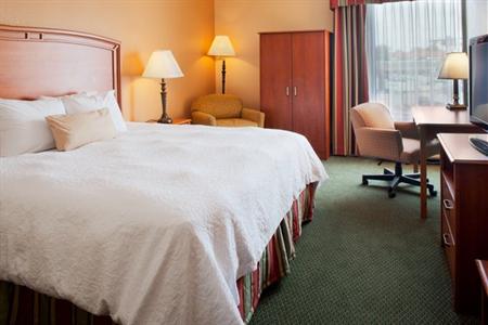 фото отеля Hampton Inn St. Louis - NW I-270