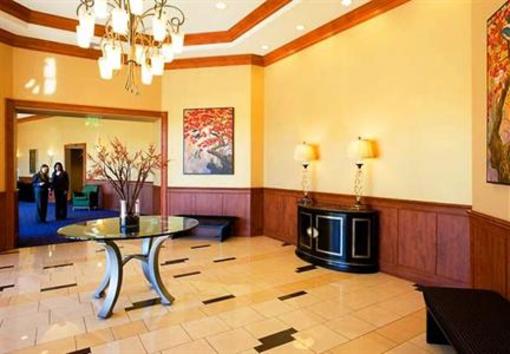 фото отеля Courtyard by Marriott San Diego Airport/Liberty Station