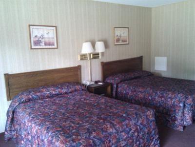 фото отеля Colonnade Inn