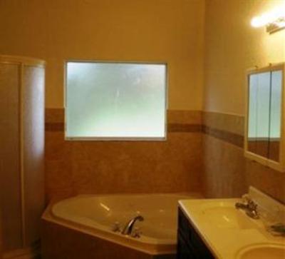 фото отеля Inverness Vacation Rentals