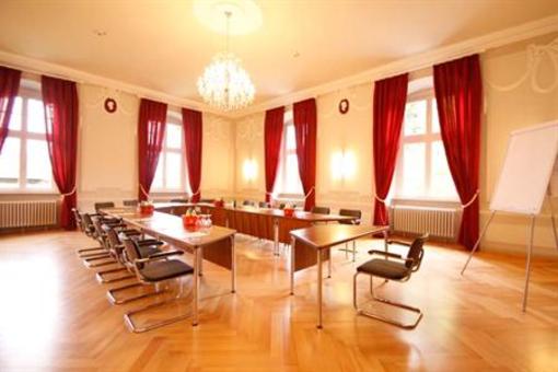 фото отеля Klostergut Wöltingerode Hotel Vienenburg