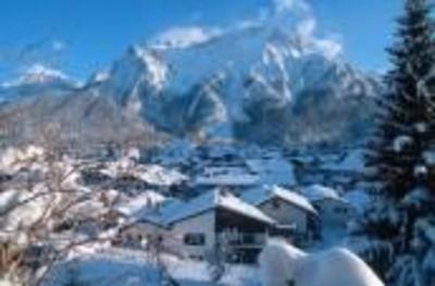фото отеля Jugendherberge Mittenwald
