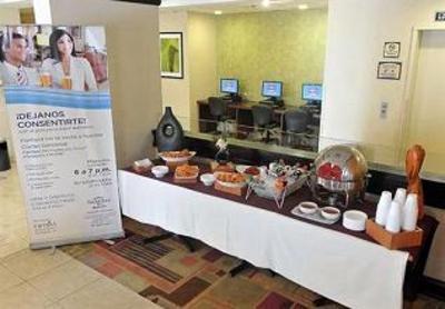 фото отеля Fairfield Inn Monterrey Airport