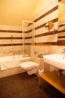 фото отеля Jankovich Kuria Wellness Hotel