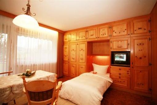 фото отеля Gastehaus Etschmann