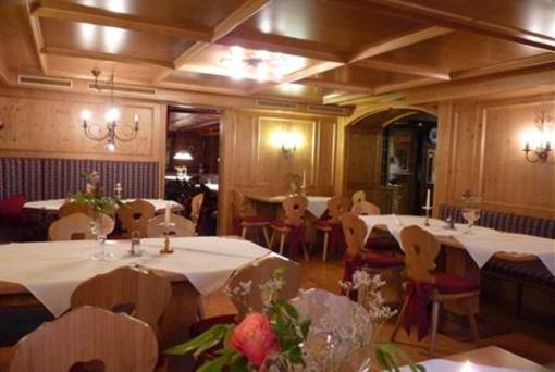 фото отеля Hotel Restaurant Sonne Partenen