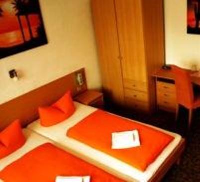 фото отеля Hotel garni Daberstedt