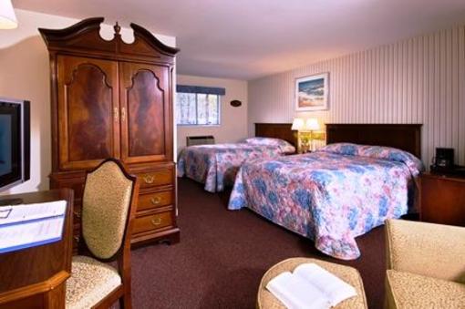фото отеля Town Crier Motel