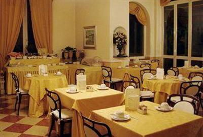 фото отеля Ena Arenzano Hotel