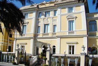 фото отеля Ena Arenzano Hotel