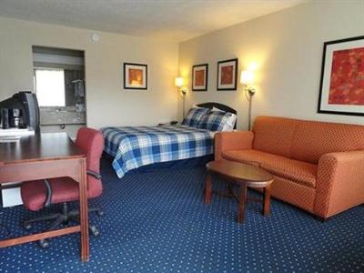 фото отеля Red Carpet Inn Lenoir
