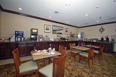 фото отеля Country Inn & Suites Asheville at Biltmore Square