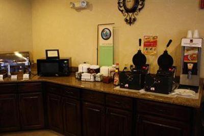 фото отеля Country Inn & Suites Asheville at Biltmore Square