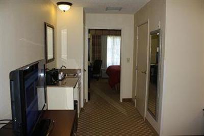 фото отеля Country Inn & Suites Asheville at Biltmore Square