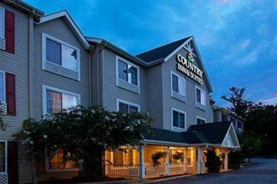 фото отеля Country Inn & Suites Asheville at Biltmore Square