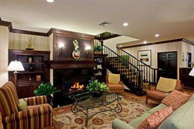 фото отеля Country Inn & Suites Asheville at Biltmore Square