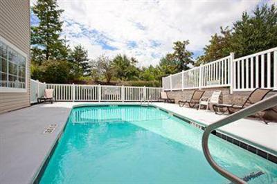 фото отеля Country Inn & Suites Asheville at Biltmore Square