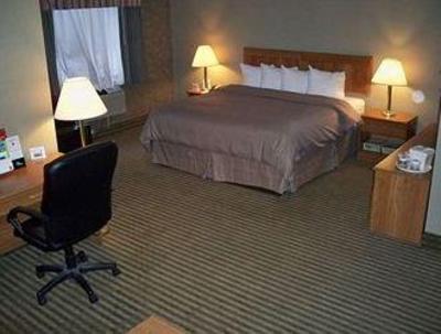 фото отеля McKinleys Hotel Blasdell