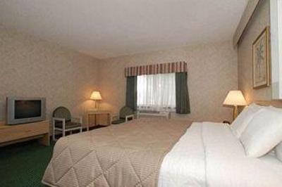 фото отеля McKinleys Hotel Blasdell