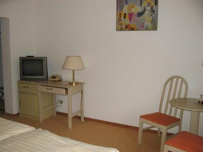 фото отеля Hotel Schwartze