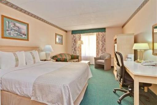 фото отеля Holiday Inn Trenton
