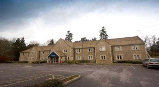 фото отеля Travelodge Cirencester