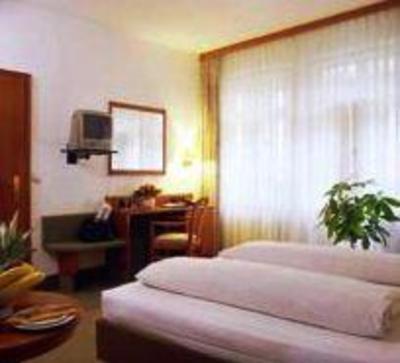 фото отеля Hotel-Gasthof Wilde Rose