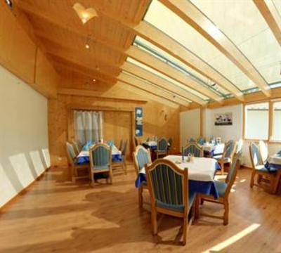 фото отеля Karnischer Hof Familien Erlebnishotel Sankt Stefan im Gailtal