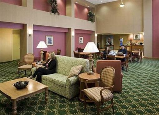фото отеля Hampton Inn & Suites Tulare