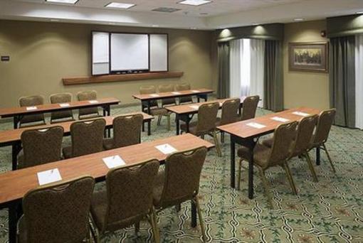 фото отеля Hampton Inn & Suites Tulare