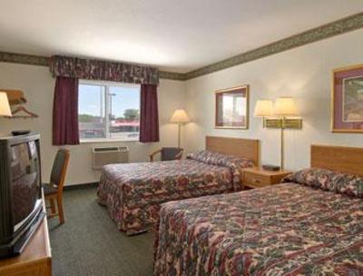 фото отеля Fort Morgan Super 8 Motel