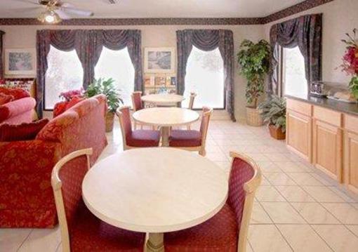 фото отеля Econo Lodge Pearl