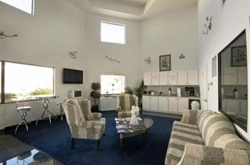 фото отеля Americas Best Value Platinum Inn & Suites
