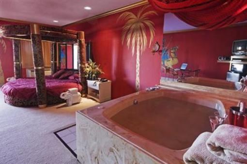фото отеля Americas Best Value Platinum Inn & Suites