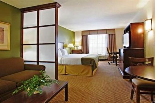фото отеля Holiday Inn Express Hotel & Suites Andrews