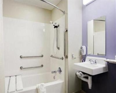 фото отеля Microtel Uncasville