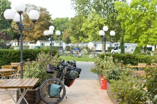 фото отеля Camping du Bois de Boulogne