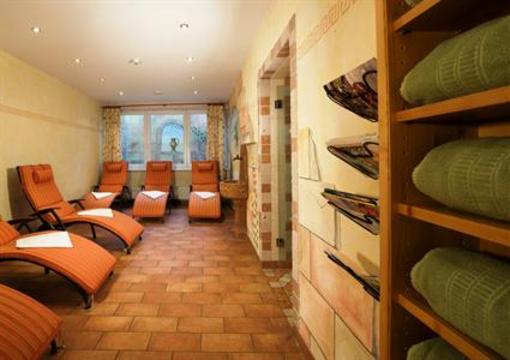 фото отеля Hotel Waldhof Fulpmes
