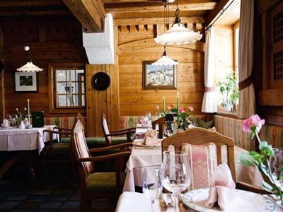 фото отеля Hotel Waldhof Fulpmes