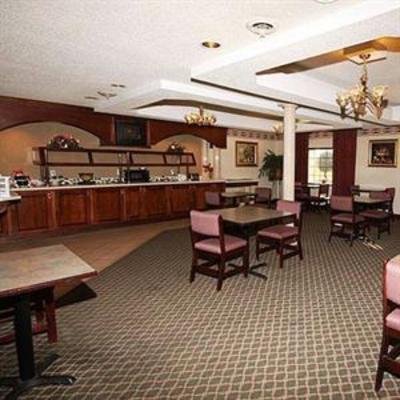 фото отеля Gateway Inn and Suites