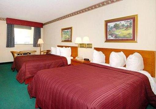фото отеля Quality Inn Sanford (North Carolina)
