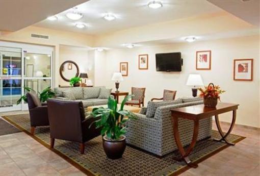 фото отеля Candlewood Suites New Bern
