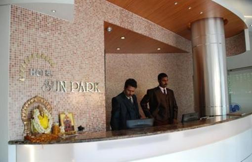фото отеля Hotel Sun Park Puducherry