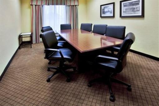 фото отеля Holiday Inn Express Hotel & Suites Arcadia