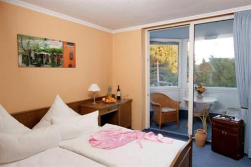 фото отеля Hotel Villa Verde Dusseldorf